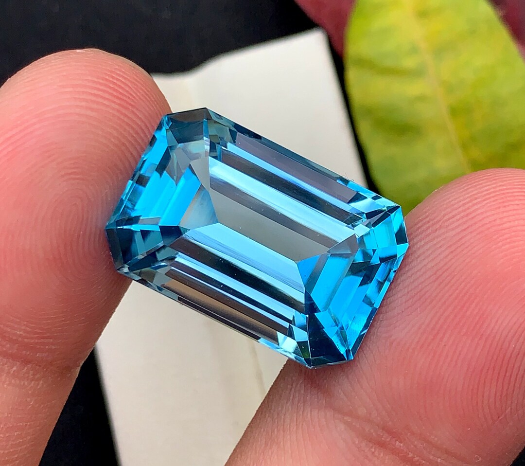 Emerald Shape Swiss Blue Topaz | 31.70 CT | Pacific Blue Topaz Necklace ...