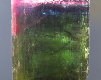 Tri-Color Tourmaline Crystal: 102.90 Carats from Brazil (25*23*22 mm)