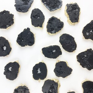 Black Round Druzy Connector Charm with 24k Gold Plated Rim, Natural Gemstone Pendant Connector, Druzy Findings // BBB Supplies // L-C021G