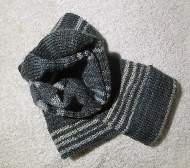 warm Hand made socks,size 7-9 UK alpaca wool mix alpaca socks soft,no toe seams,unique,UK made unisex,special socks for special people