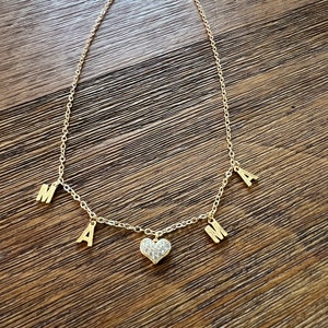 Mama Necklace