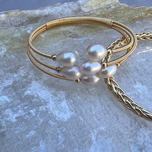 Multi-Pearl Adjustable Bracelet