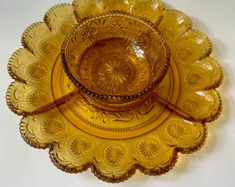 Juego de cuenco y bandeja con separadores de vidrio ámbar "American Concord" "Dip N Shack" de Brockway Glass Co., estilo años 70.