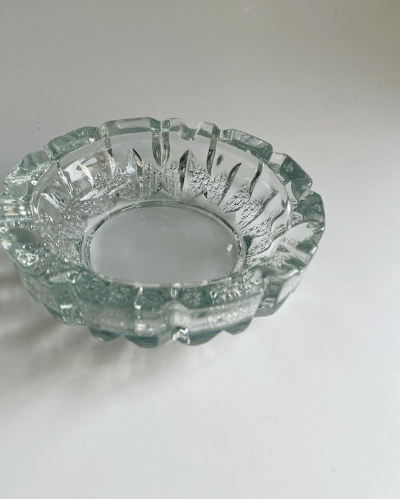 Vintage FNG Indonesia Crystal Cut Glass Circular Ashtray Etsy