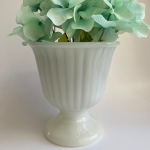 Vintage 60s INARCO USA Milk Glass Tiered Vase / Planter