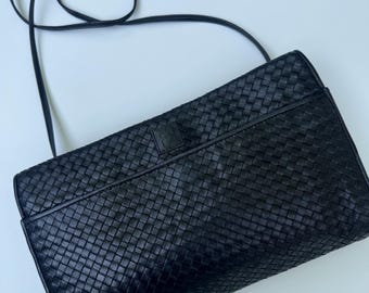 Vintage 1980s Authentic Fendi Double F Logo Black Leather Woven Crossbody Handbag made in Italy
