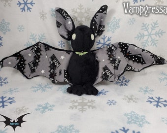 Vampiressa Batling! - Pipistrello di peluche ripiene che si illumina al buio, bambola, peluche, peluche, peluche sensoriale, su ordinazione, giocattolo, regalo, animale di pezza