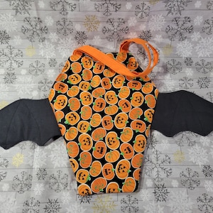 Pumpkins, Bat Wings Coffin Purse with Zippered Pocket!