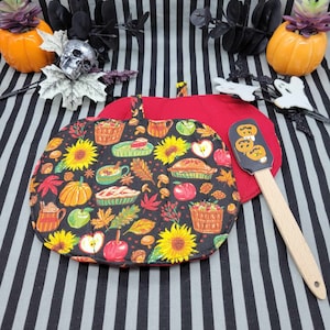 Harvest Pumpkin Pot Holder - Kitchen, Hot Pad, Oven Mitt, Casserole Warmer, Home Décor and Gifts, Handle Covers, Trivet, Thanksgiving