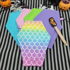Rainbow Mermaid Coffin Pot Holder - Kitchen, Hot Pad, Oven Mitt, Casserole Warmer, Home Décor and Gifts, Handle Covers, Trivet, Spooky Gifts