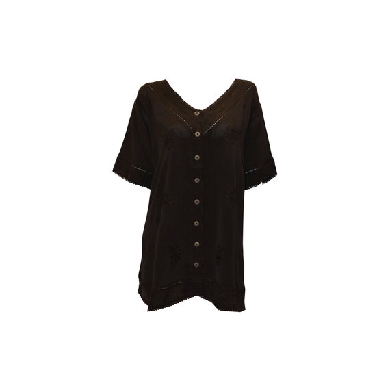 Plus size short sleeve embroidered paisley front button v-neck top freesize up to 18 black