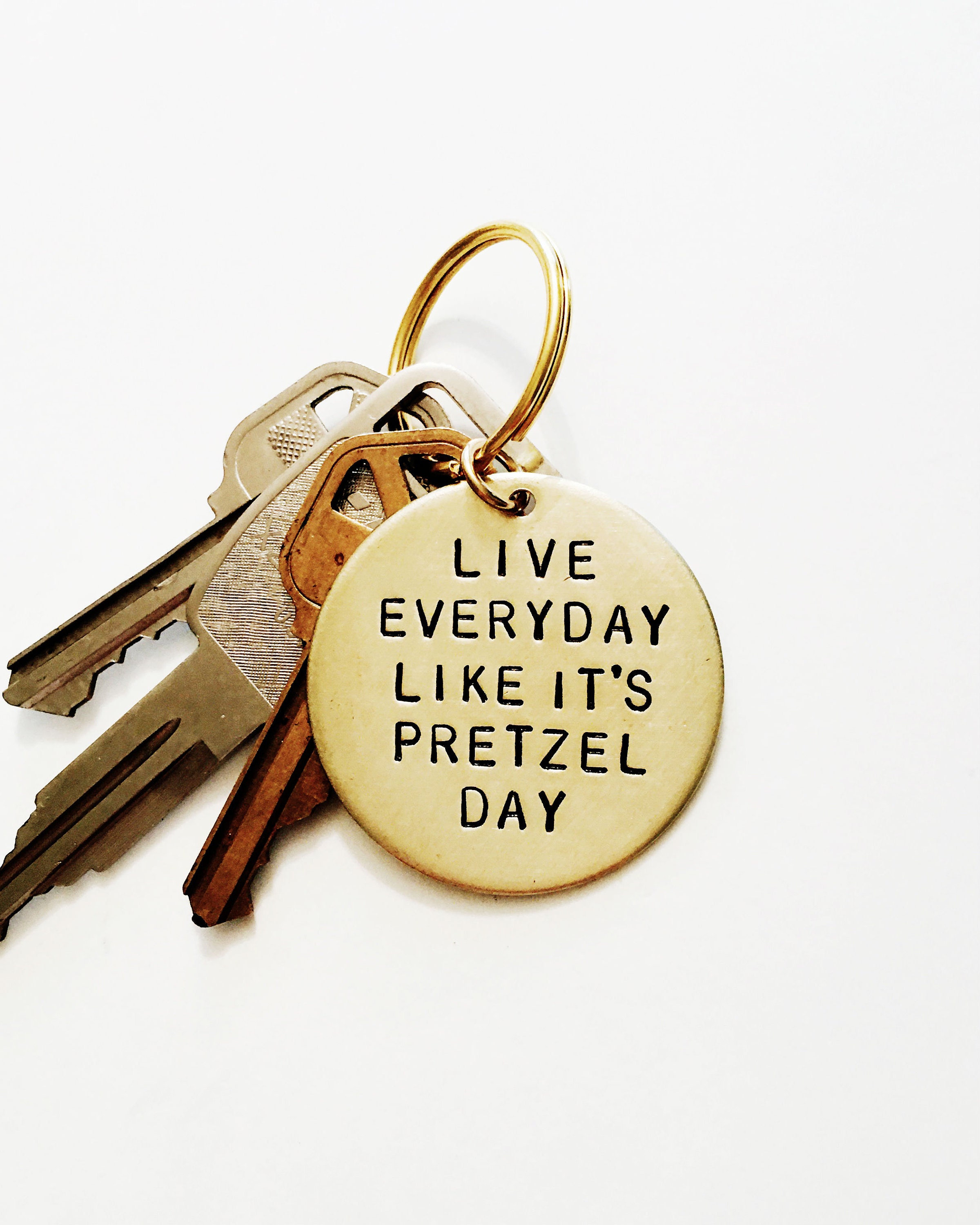 Live everyday like its Pretzel Day Funny The Office Quote Keychain,