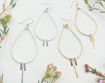 Pendientes de aro con flecos dorados, pendientes colgantes estilo boho, pendientes de aro de plata de ley, pendientes de aro hechos a mano, pendientes delicados y únicos