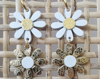 Daisy earrings in upcycled leather / White, Gold (Double and single)