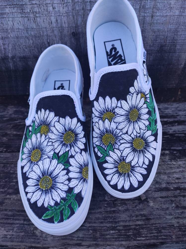 vans slip on daisy