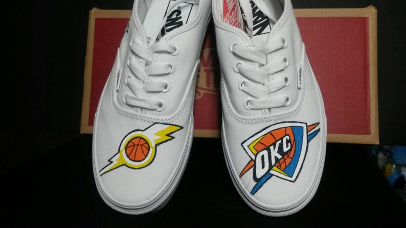 vans thunder