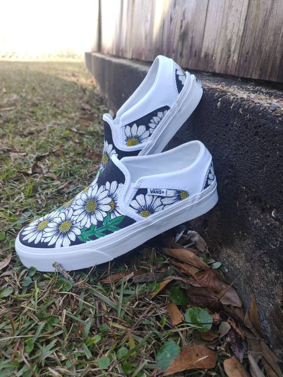 daisy vans slip on