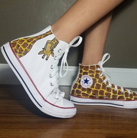 giraffe print converse