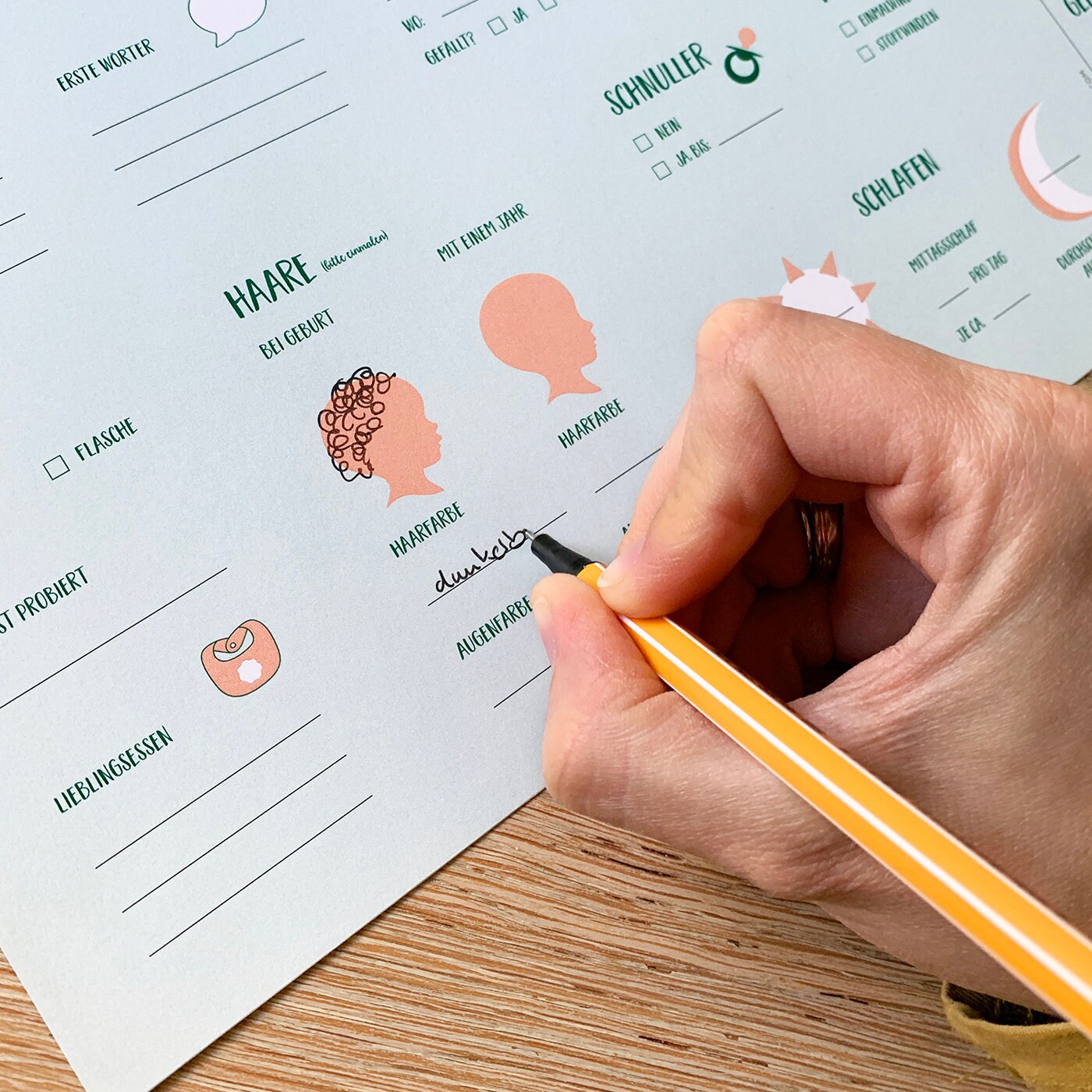 Babyposter: Baby's First Year Fill-out Print - Etsy