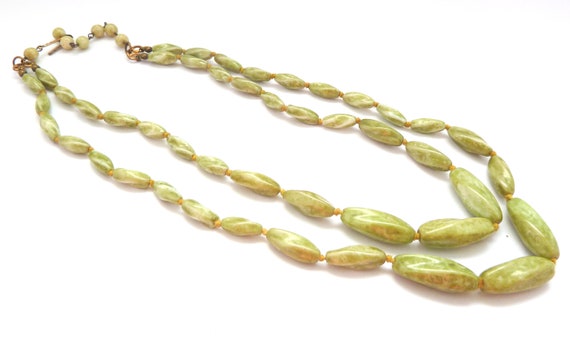 Vintage Double Stranded Green Marbled Picasso Gla… - image 3