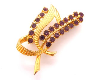 Vintage paarse strass set abstracte modernistische stijl blad- en bloemontwerpbroche, sieraden uit de jaren 50 en 60.