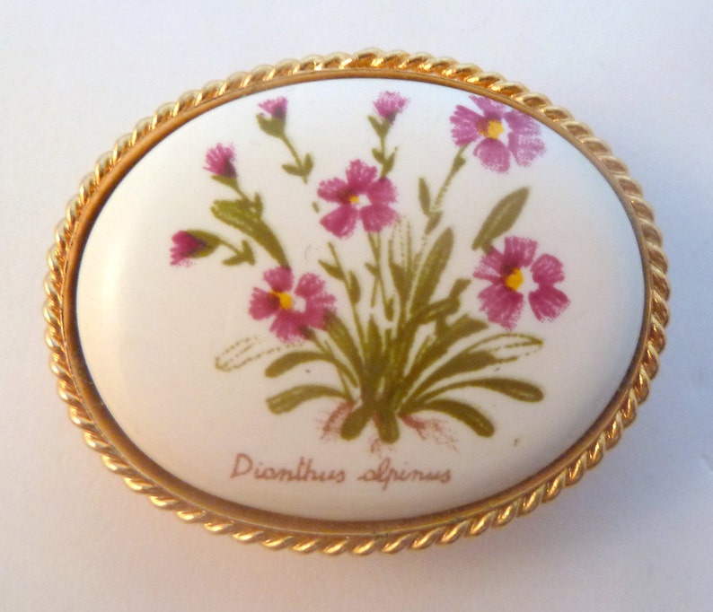 Vintage Flower Brooch Hand Painted Ceramic Dionthus Alpinus Alpine Flower Design 80s Pin.