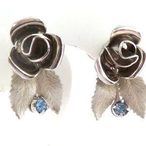 Vintage Dainty Rhinestone Detailed Rose Flower Design Screw Back Earrings, 50s 60s Jewellery.