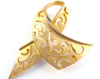 Vintage Ribbon Open Work Twist Brooch, Ribbon Brooch, 70's Brooch.