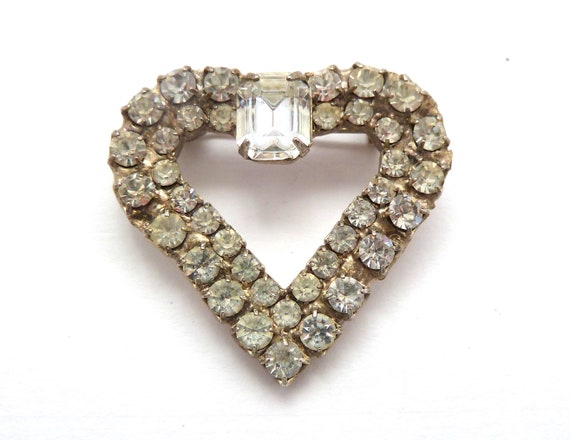 Vintage Brooch, Rhinestone Detailed Heart Shaped … - image 1