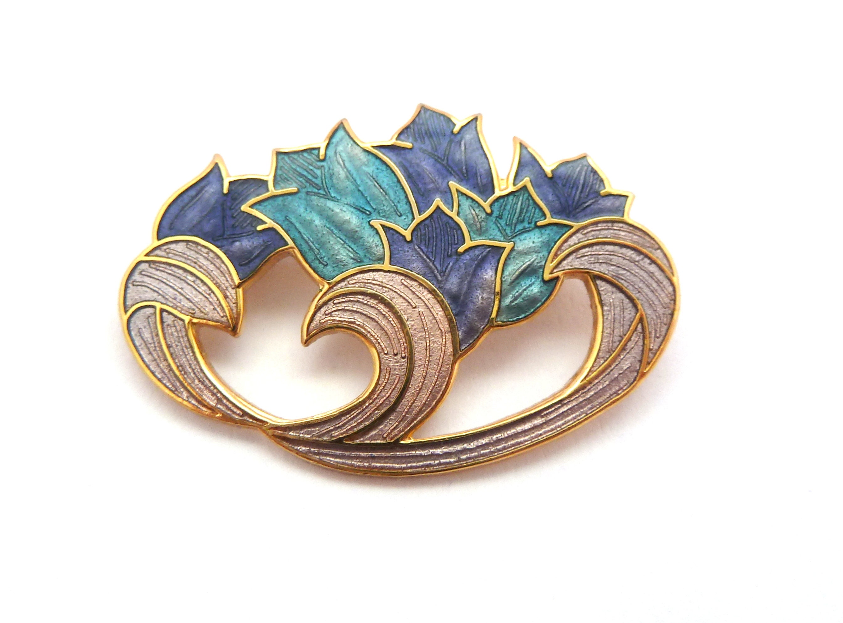 Accessoire Broche Occasion Bon état Broche Ancienne Style Art Nouveau En émaux Cloisonnés Sur Cuivre - Motif Fleurs Blouse Ancienne Femme