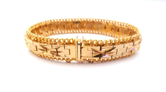 Vintage Gold Plated Abstract Geometric Star Etched Design Bracelet