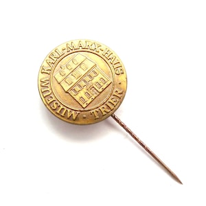 Vintage Rare Karl Marx Haus Musuem Souvenir Pin Brooch, Social History, 50s 60s Jewellery