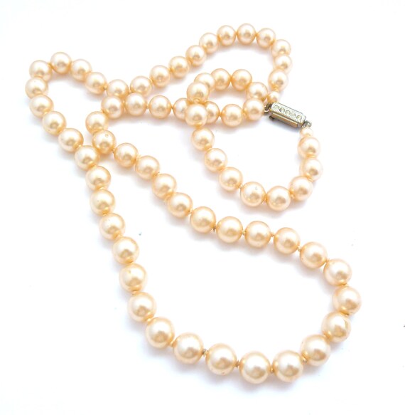Vintage Matinee Length Faux Pearl Hand Knotted Necklace With
