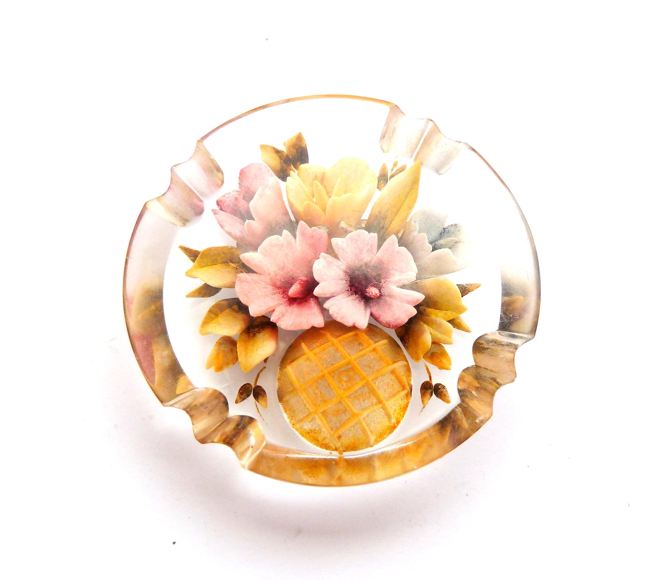 Broche Vintage Lucite Gravée à L'envers - Motif Floral - Transparent