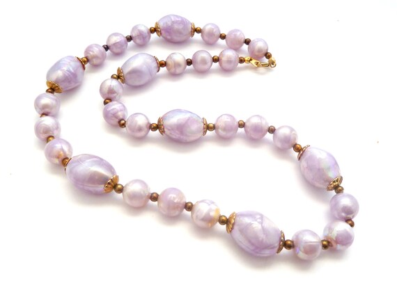Vintage Necklace, Marbled Pastel Lilac Purple Luc… - image 5