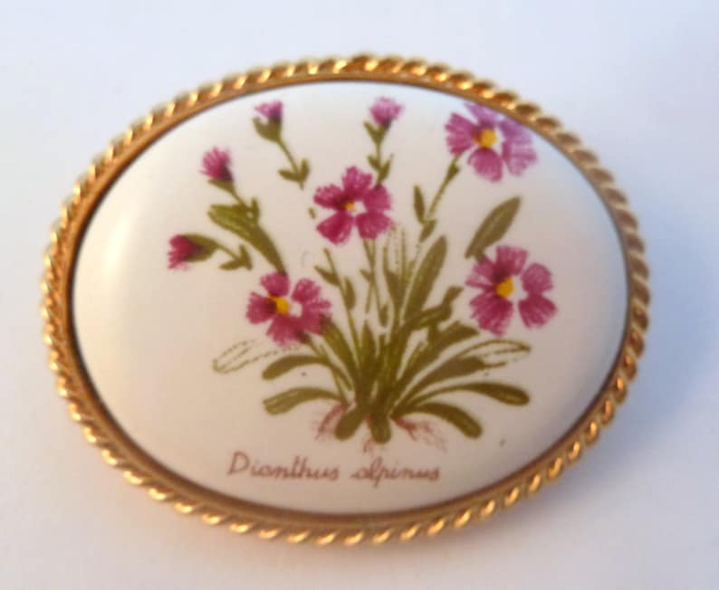Vintage Flower Brooch Hand Painted Ceramic Dionthus Alpinus Alpine Flower Design 80s Pin.