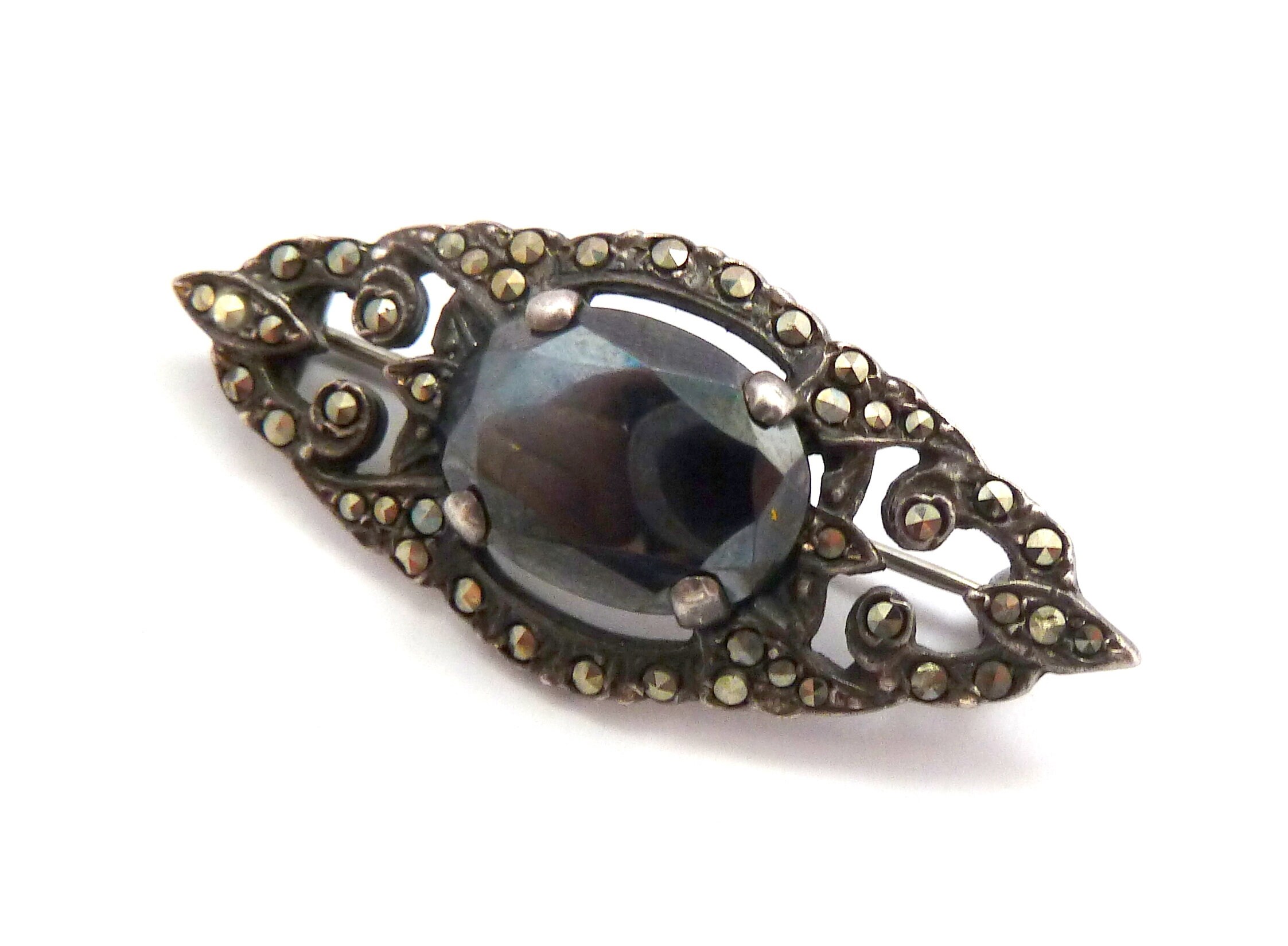 Broche art déco avec marcassites, broche en argent ancienne - Vendu Broche art déco avec marcassites, broche en argent ancienne - Vendu