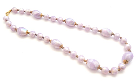 Vintage Necklace, Marbled Pastel Lilac Purple Luc… - image 4