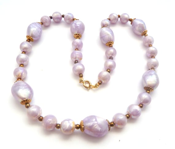 Vintage Necklace, Marbled Pastel Lilac Purple Luc… - image 3