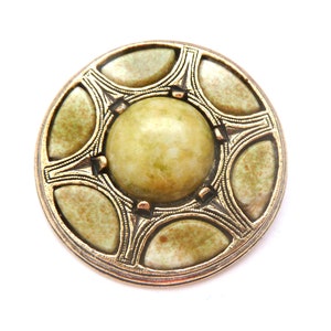 Vintage Brooch, Large Faux Green Connemara Scottish Shield Celtic Design Pin By Miracle, 70s 80s Jewellery.