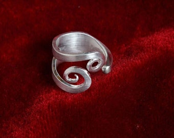 Ring aus Käsepiekser -Schmuck SilberbesteckR46