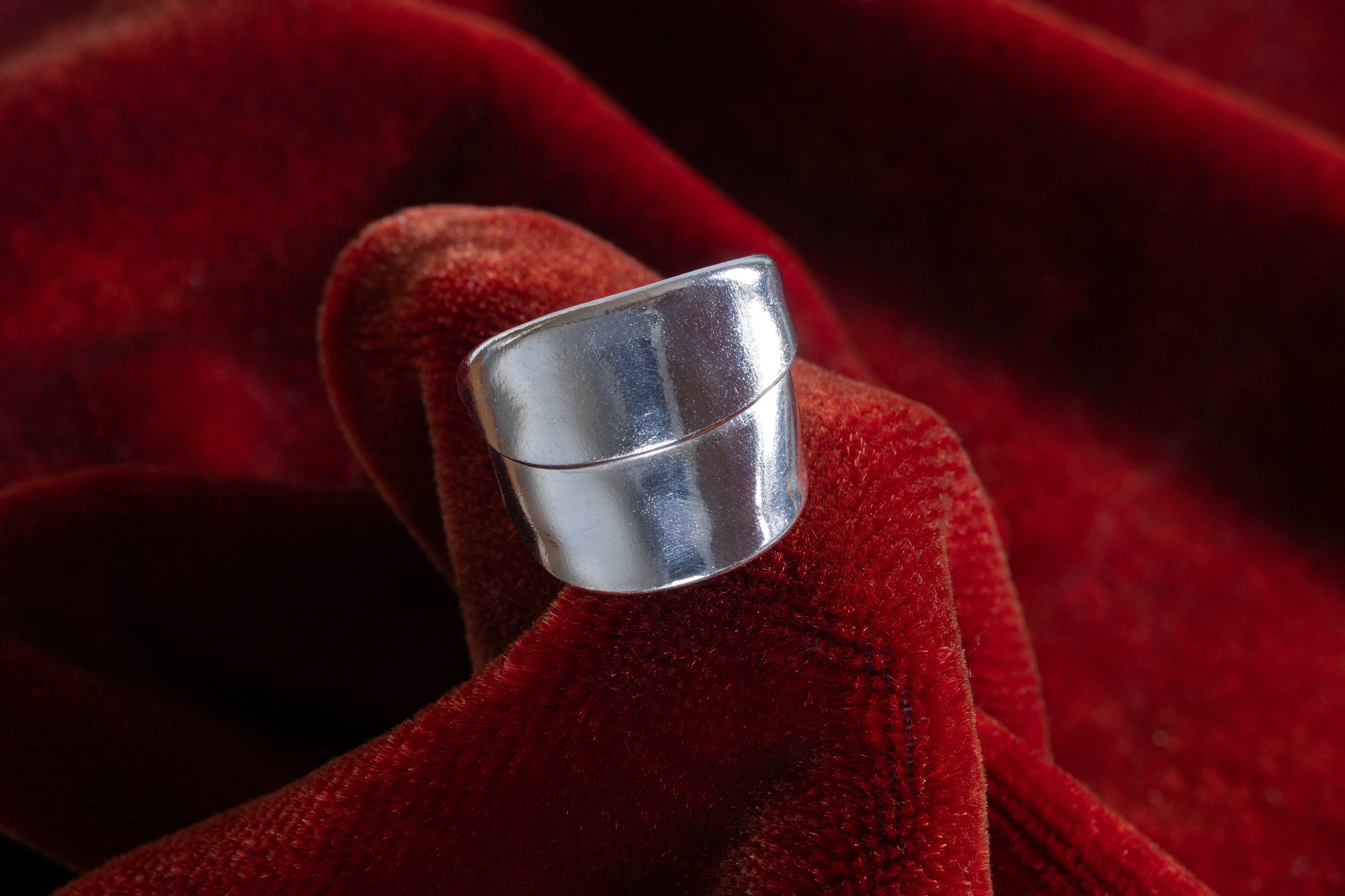 Spoon ring folded vertically-jewelry/silver cutleryR292