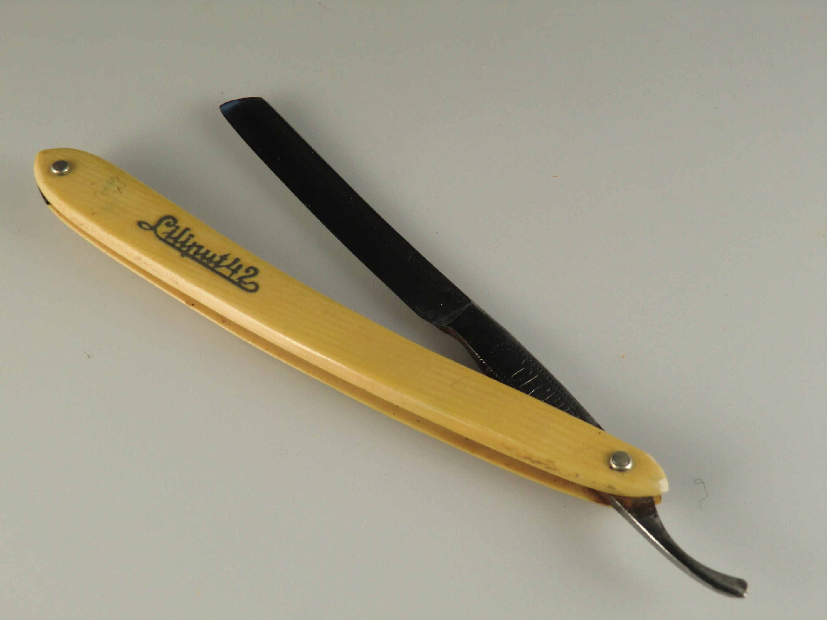 Bohemian Razor Vintage COLLECTIBLE Bohemian Czech Straight Razor Liliput42 Cechie - Etsy