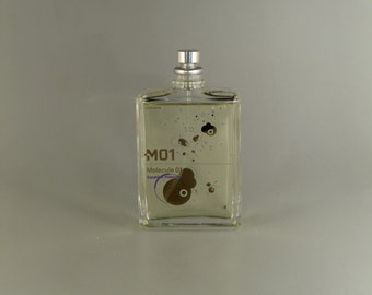 Escentric Molecules M01 Molecule 01  Eau de Toilette Natural Spray 3.4 FL.OZ. / 100ml