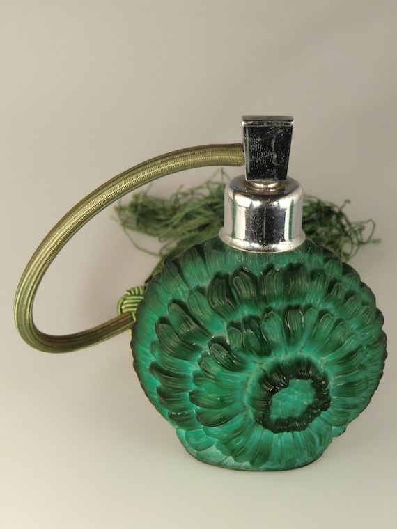Bohemian Czech Art Deco Malachite Jade Glass Perf… - image 8