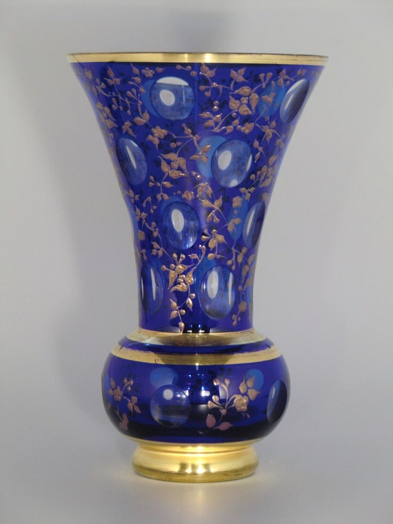 ボヘミアンクリスタル　 青色ガラス花瓶 金色装飾付き ボヘミアンクリスタル 青色ガラス花瓶 金色装飾付き ボヘミアン