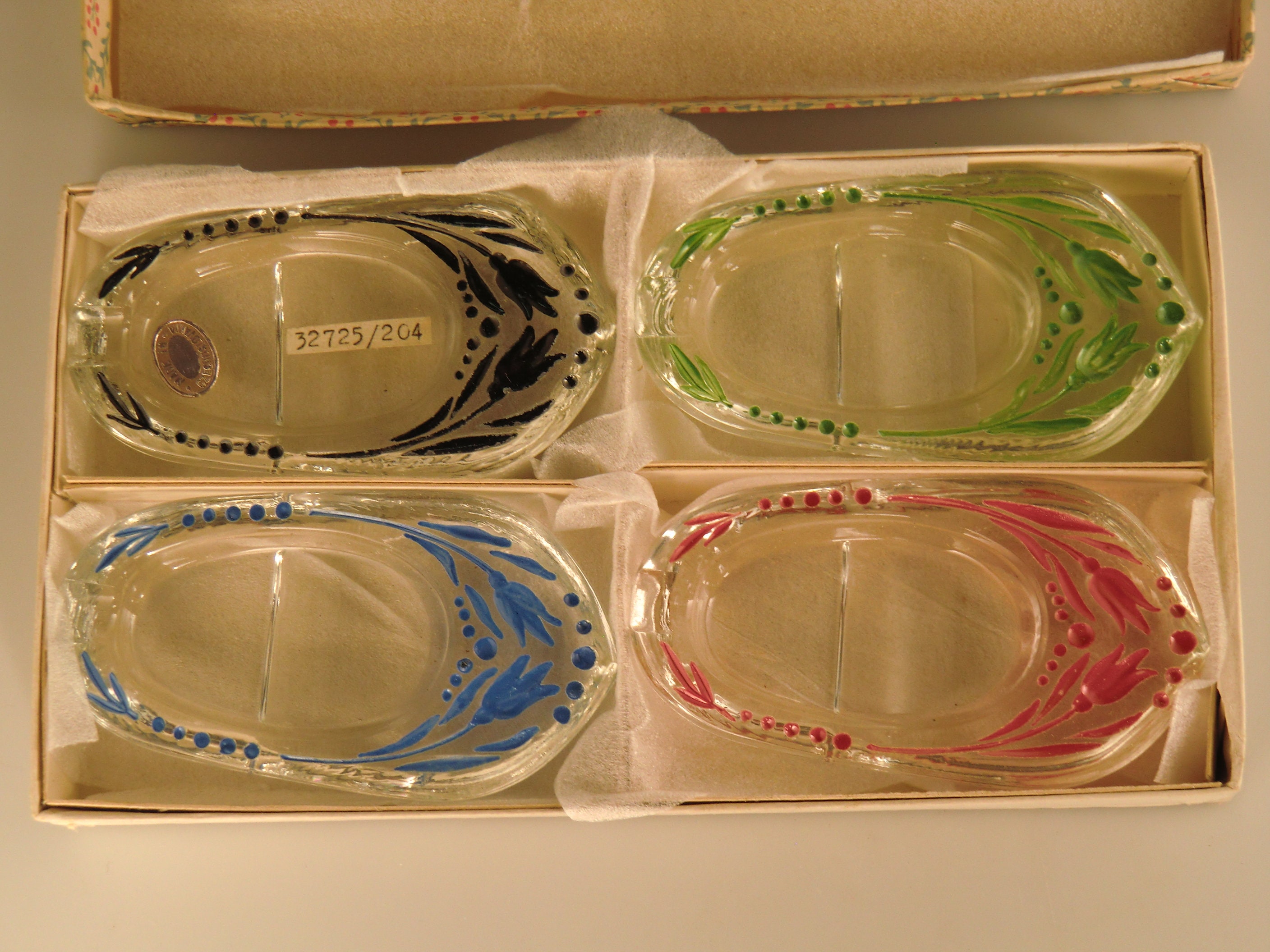 ボヘミアンチェコアールデコガラス灰皿販売代理店オファーセットBruno