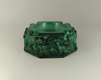 Bohemian Czech Art Deco Malachite Jade Glass Ashtray by Curt Schlevogt - Ingrid