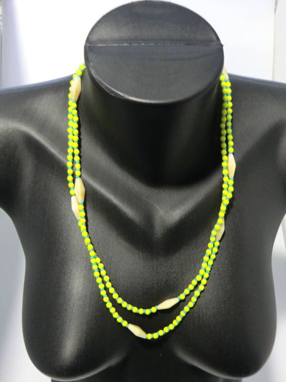 Bohemian Czech Art Deco Long Beaded Glass Necklace from Gablonz