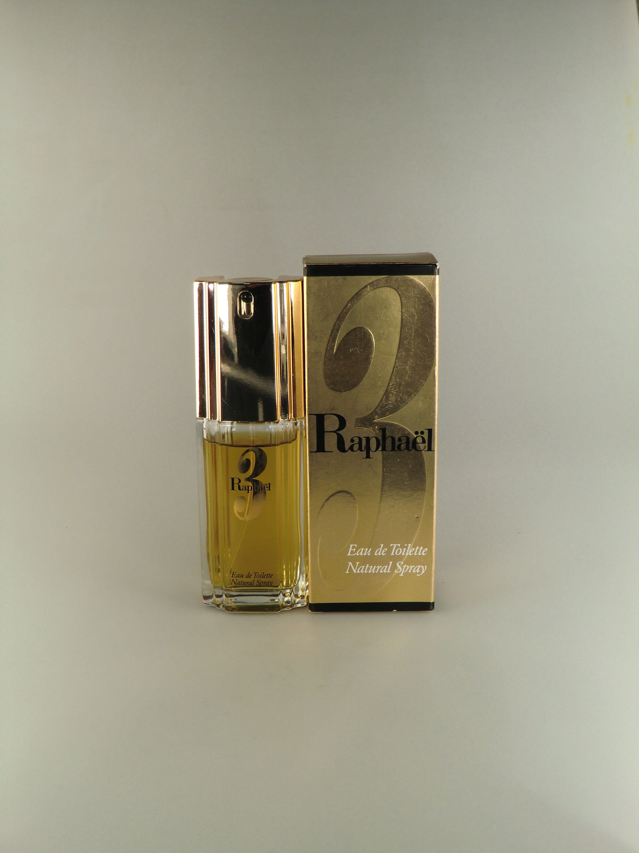 Raphael perfume - Etsy 日本